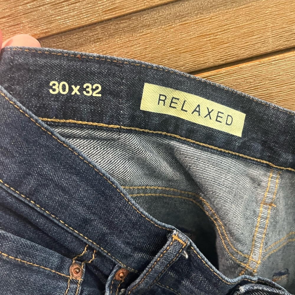 GAP Men's Indigo Relaxed fit Jeans - Picture 5 of 5